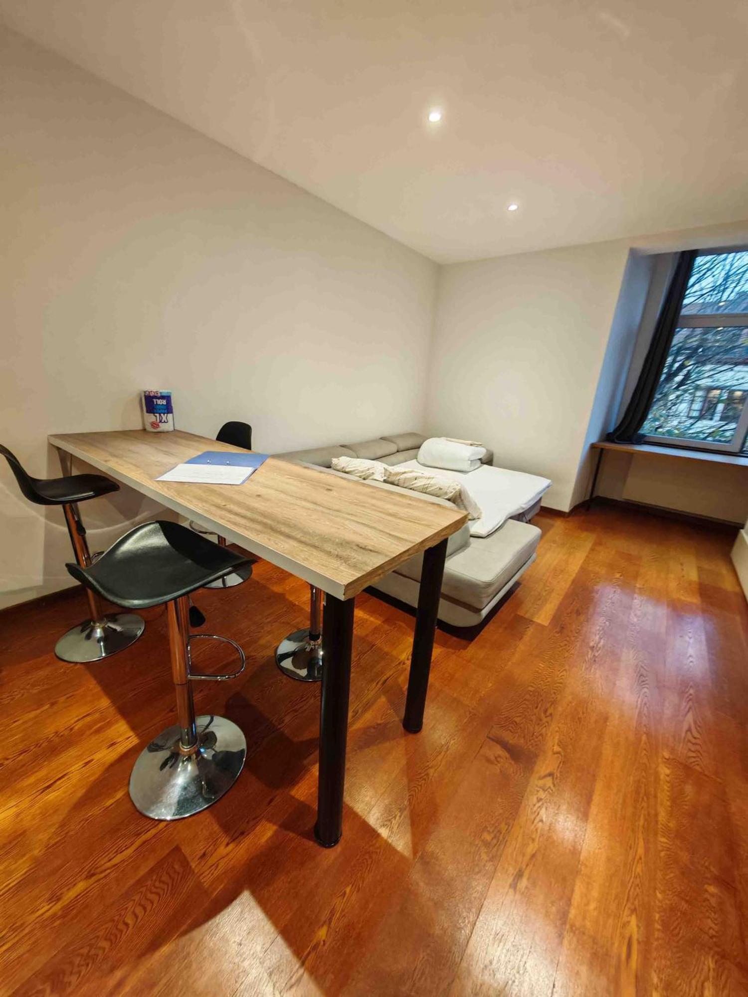 Sainte Catherine Whole Apartment Brussels Exterior photo